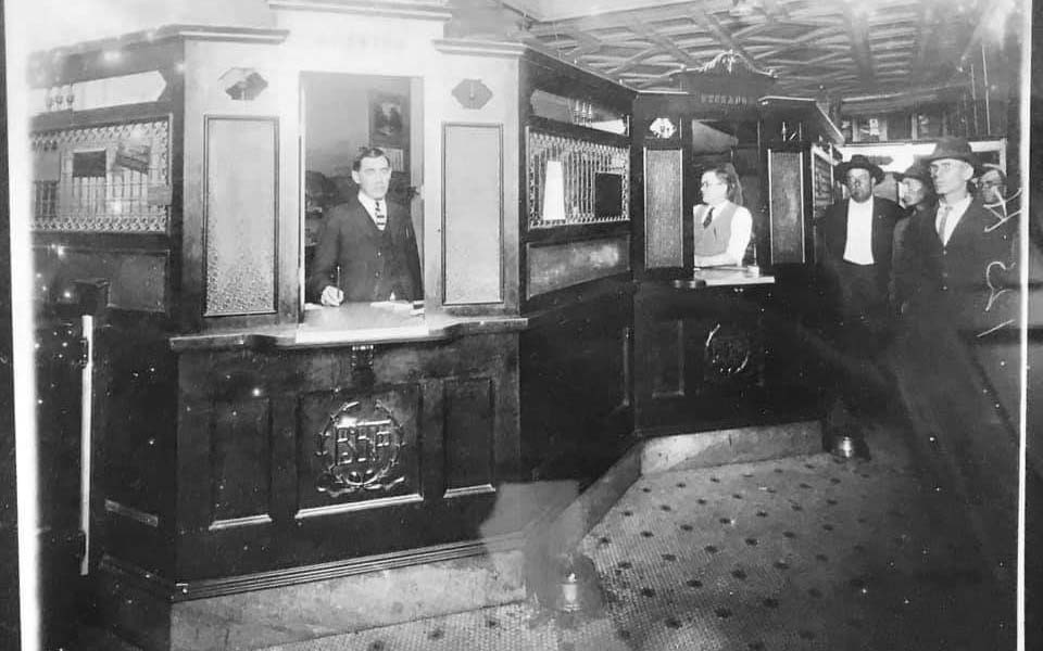 Bank of Halls in 1931